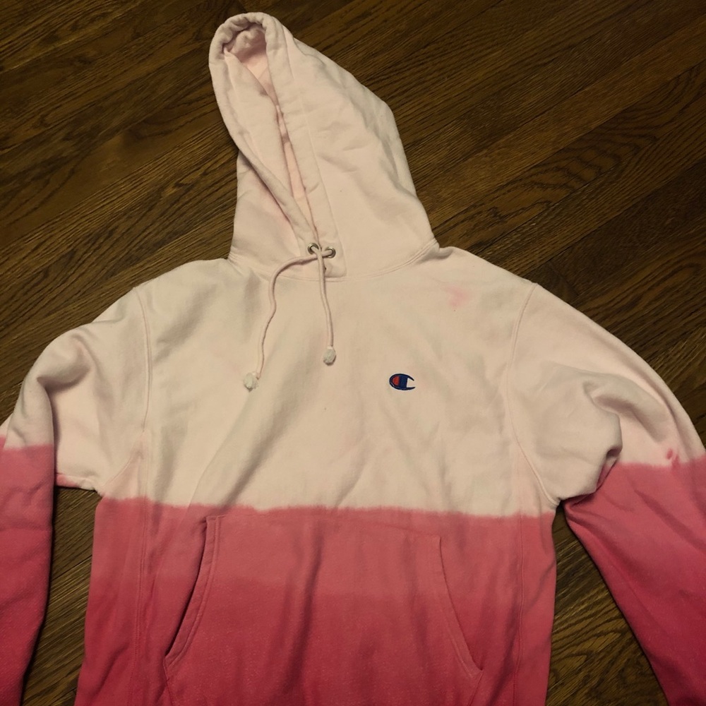 ombré champion sweatshirt size medium